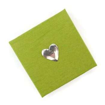 Box Green Heart