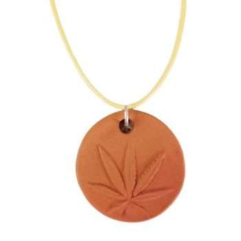 Clay Cannabis Leaf Pendant unpainted